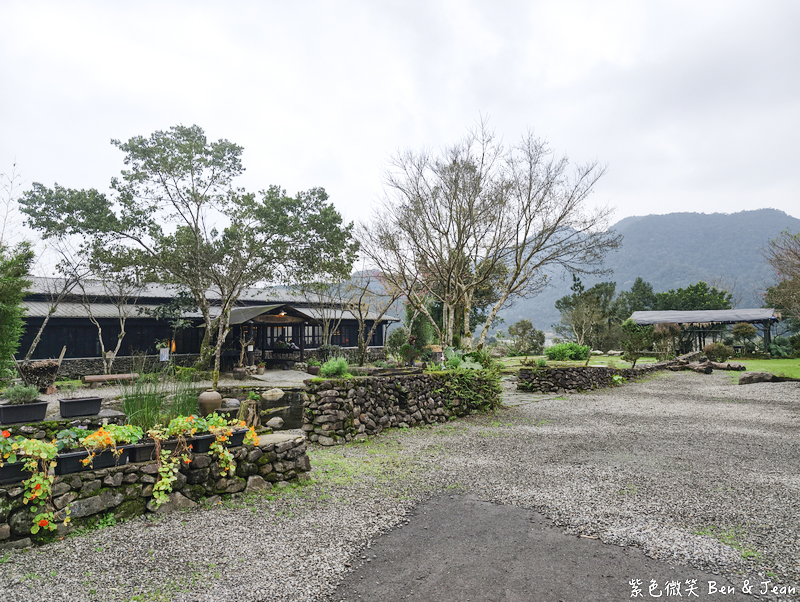 【野夫炊煙】百年石頭屋改建法式餐廳，盡享頂級餐點與湖光山色 @紫色微笑 Ben Jean 饗樂生活