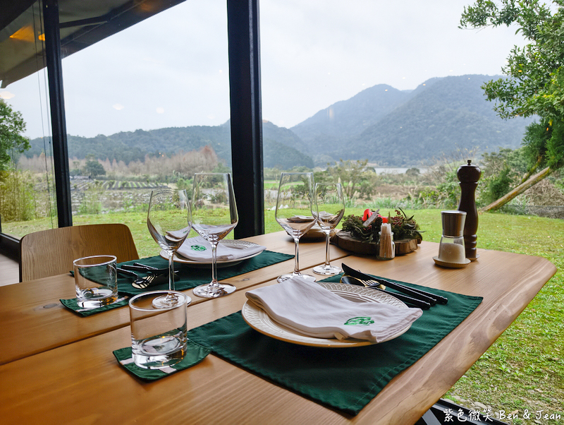 【野夫炊煙】百年石頭屋改建法式餐廳，盡享頂級餐點與湖光山色 @紫色微笑 Ben Jean 饗樂生活