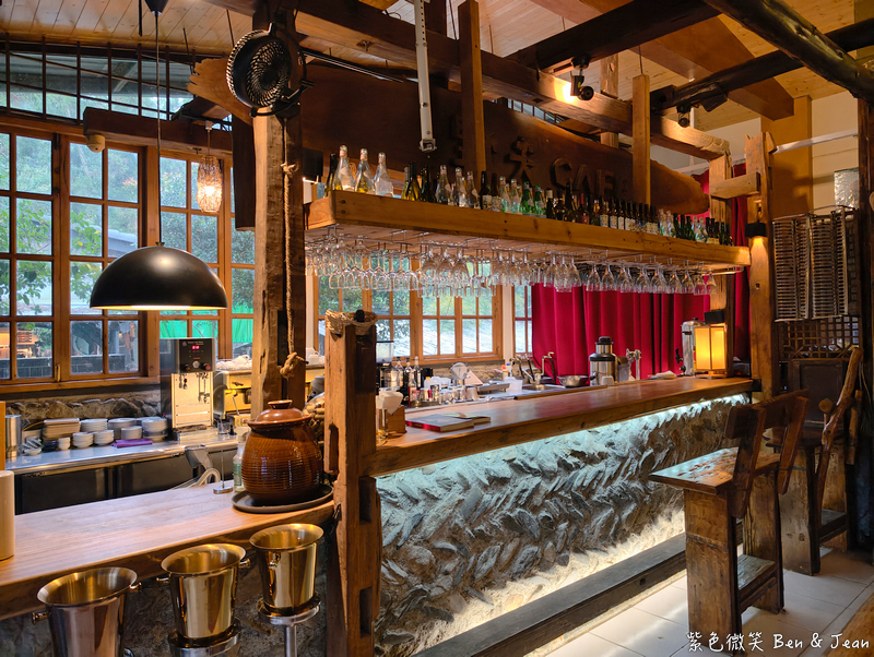 【野夫炊煙】百年石頭屋改建法式餐廳，盡享頂級餐點與湖光山色 @紫色微笑 Ben Jean 饗樂生活