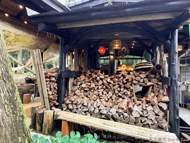 【野夫炊煙】百年石頭屋改建法式餐廳，盡享頂級餐點與湖光山色 @紫色微笑 Ben Jean 饗樂生活