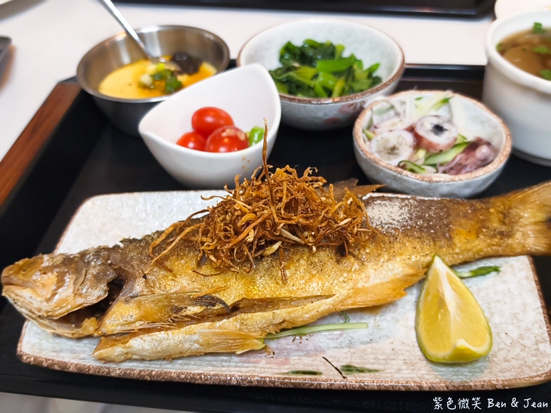 【春子私房料理】隱身羅東傳統市場的美食，午仔魚定食美味CP值高 @紫色微笑 Ben Jean 饗樂生活