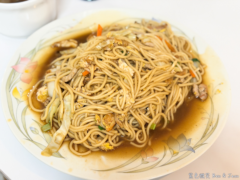 【春子私房料理】隱身羅東傳統市場的美食，午仔魚定食美味CP值高 @紫色微笑 Ben Jean 饗樂生活