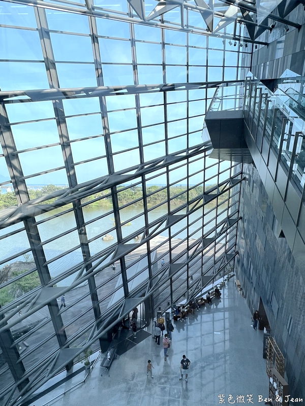 【蘭陽博物館】台灣第一座縣級博物館，親子考古沙坑、熱門網美打卡景點｜宜蘭頭城必玩景點 @紫色微笑 Ben Jean 饗樂生活