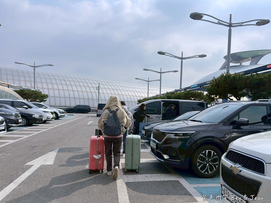 【2026 韓國機場接送推薦】海邁旅遊包車仁川機場直達首爾市區，家庭旅遊、紅眼航班行李免愁！ @紫色微笑 Ben Jean 饗樂生活