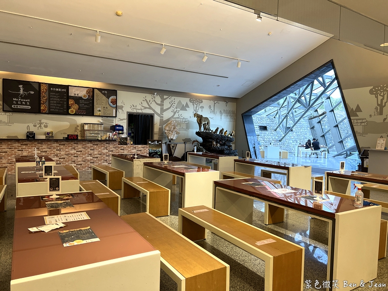【蘭陽博物館】台灣第一座縣級博物館，親子考古沙坑、熱門網美打卡景點｜宜蘭頭城必玩景點 @紫色微笑 Ben Jean 饗樂生活