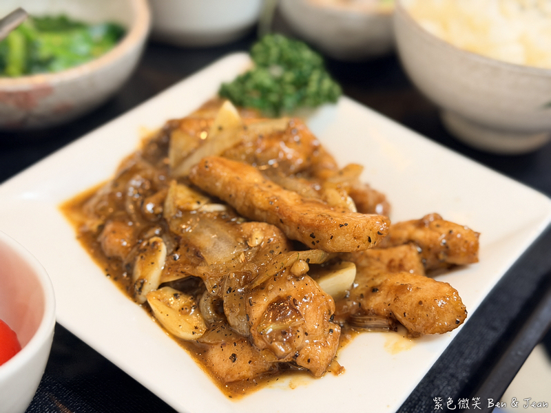 【春子私房料理】隱身羅東傳統市場的美食，午仔魚定食美味CP值高 @紫色微笑 Ben Jean 饗樂生活