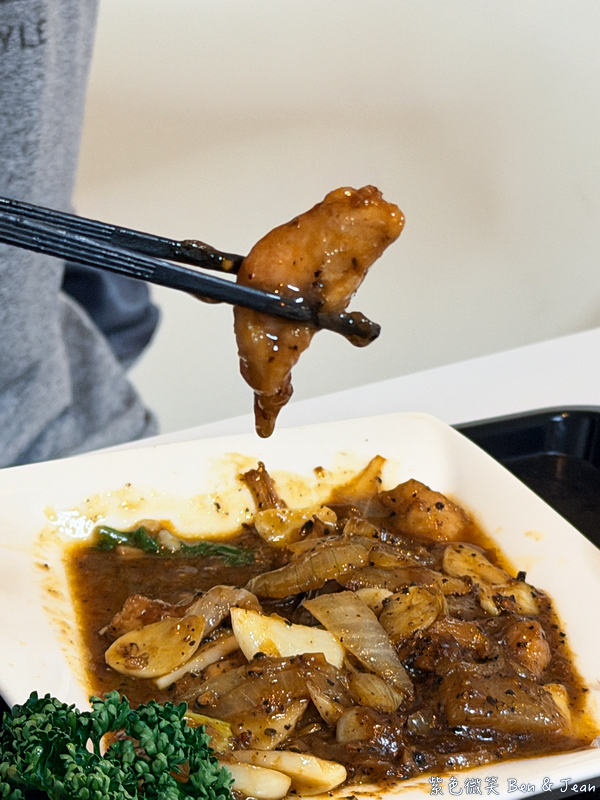 【春子私房料理】隱身羅東傳統市場的美食，午仔魚定食美味CP值高 @紫色微笑 Ben Jean 饗樂生活