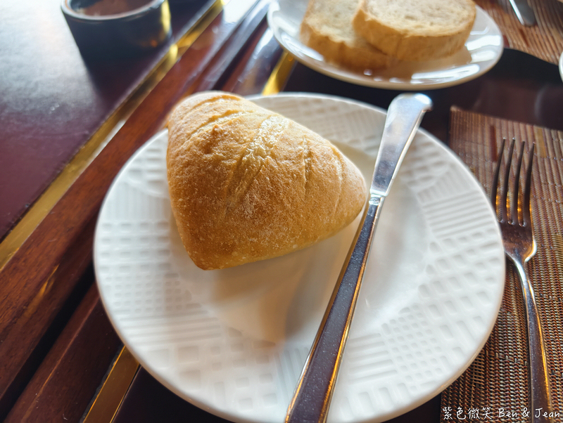 【巴賽麗廳】亞都麗緻大飯店經典法餐，午間套餐體驗歐洲風情超值又精采 @紫色微笑 Ben Jean 饗樂生活