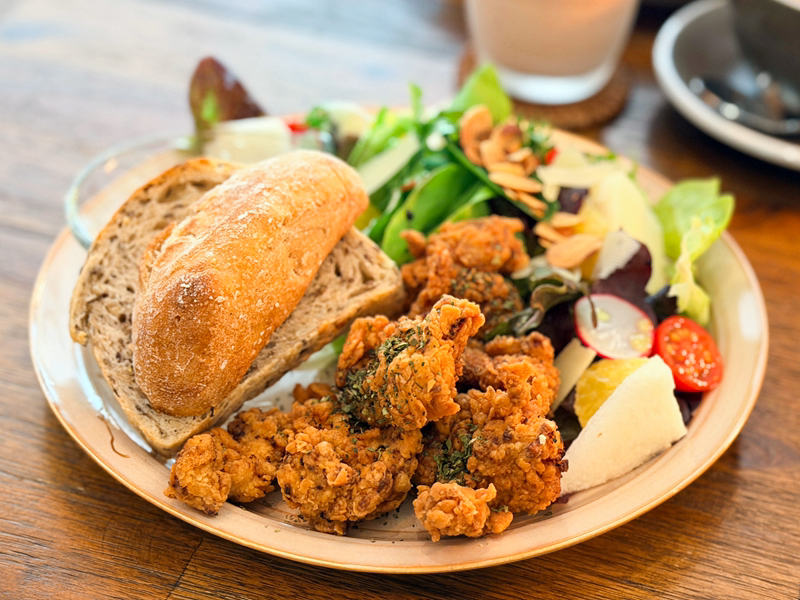 【泥鰍Coffee hooliu】鬧區中的昭和風老宅咖啡廳,品味專業咖啡與甜點,享受慢活時光! @紫色微笑 Ben Jean 饗樂生活 【泥鰍Coffee hooliu】鬧區中的昭和風老宅咖啡廳,品味專業咖啡與甜點,享受慢活時光! @紫色微笑 Ben Jean 饗樂生活