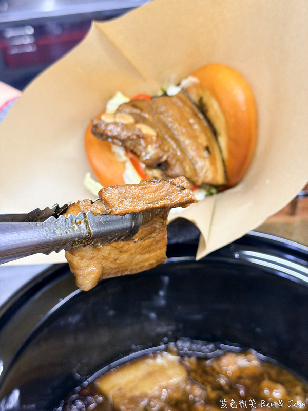 【2026宜蘭市必吃美食】鐵桶刈包｜運動公園人氣時尚刈包，滷肉香嫩超銷魂 @紫色微笑 Ben Jean 饗樂生活