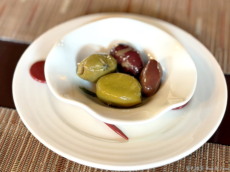 【巴賽麗廳 La Brasserie】亞都麗緻經典法餐：全台唯一編號舒芙蕾必吃！捷運中山國小站美食，超值午間套餐體驗歐洲風情 @紫色微笑 Ben Jean 饗樂生活