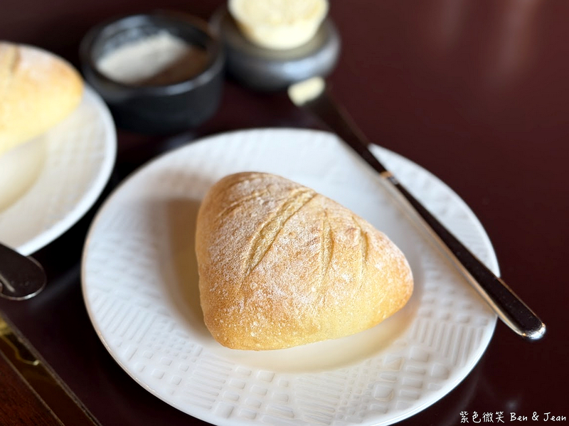 【巴賽麗廳 La Brasserie】亞都麗緻經典法餐：全台唯一編號舒芙蕾必吃！捷運中山國小站美食，超值午間套餐體驗歐洲風情 @紫色微笑 Ben Jean 饗樂生活