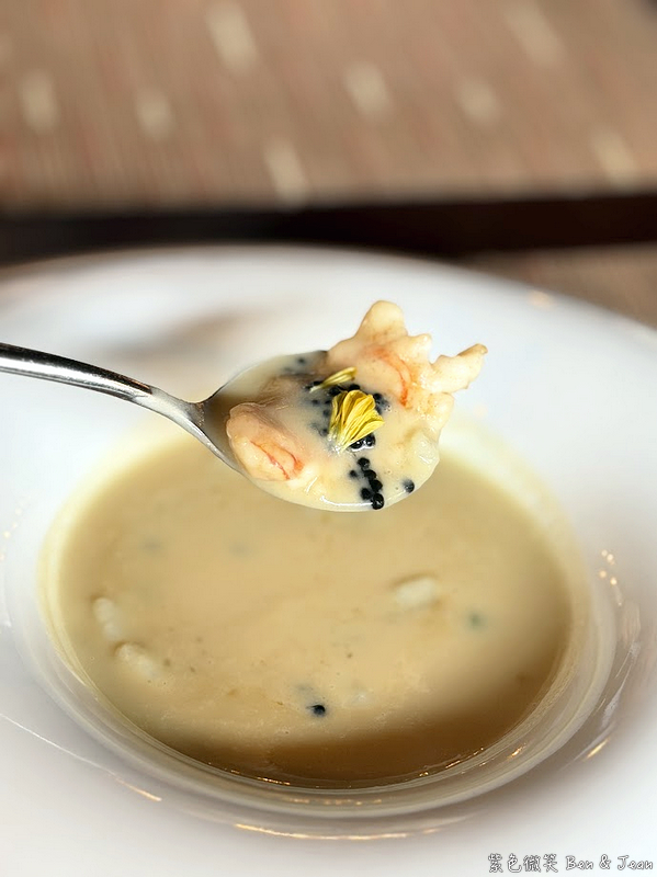 【巴賽麗廳 La Brasserie】亞都麗緻經典法餐：全台唯一編號舒芙蕾必吃！捷運中山國小站美食，超值午間套餐體驗歐洲風情 @紫色微笑 Ben Jean 饗樂生活