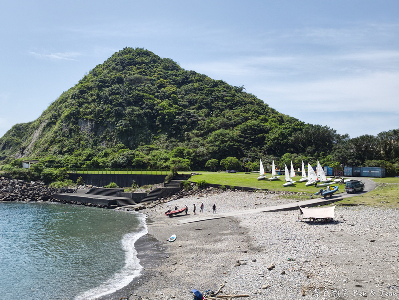 【豆腐岬風景區】豆腐岬海水浴場SUP立槳&times;獨木舟&times;浮潛體驗，海崖軍事碉堡美拍熱點 @紫色微笑 Ben Jean 饗樂生活