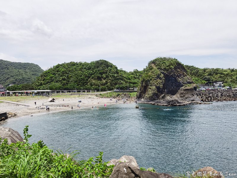 【豆腐岬風景區】豆腐岬海水浴場SUP立槳&times;獨木舟&times;浮潛體驗，海崖軍事碉堡美拍熱點 @紫色微笑 Ben Jean 饗樂生活