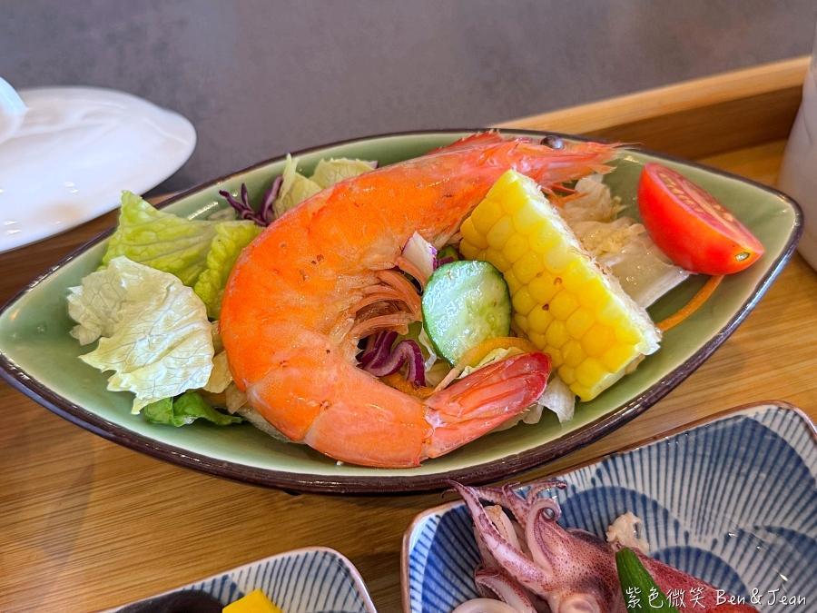 【山漁海本地海鮮定食】在地漁港新鮮直送，激推高CP值海鮮定食套餐，沒預訂吃不到 @紫色微笑 Ben Jean 饗樂生活