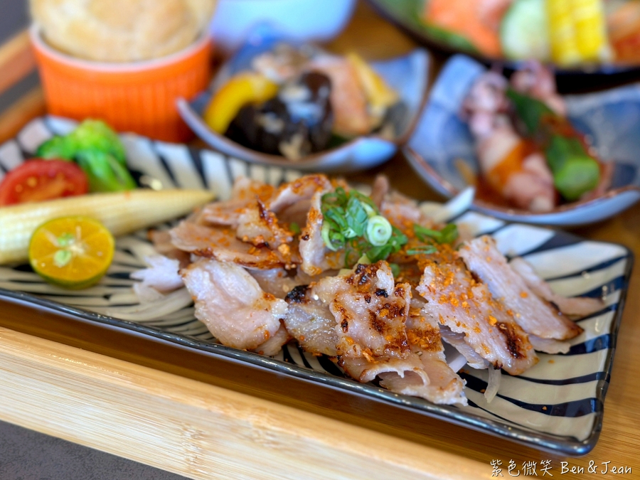 【山漁海本地海鮮定食】在地漁港新鮮直送，激推高CP值海鮮定食套餐，沒預訂吃不到 @紫色微笑 Ben Jean 饗樂生活
