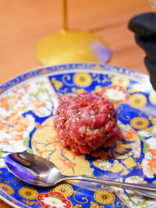 【燒肉好室】宜蘭日式頂級燒肉饗宴，超銷魂和牛雙人套餐銷魂美味！專屬停車場超方便(菜單價位) @紫色微笑 Ben Jean 饗樂生活