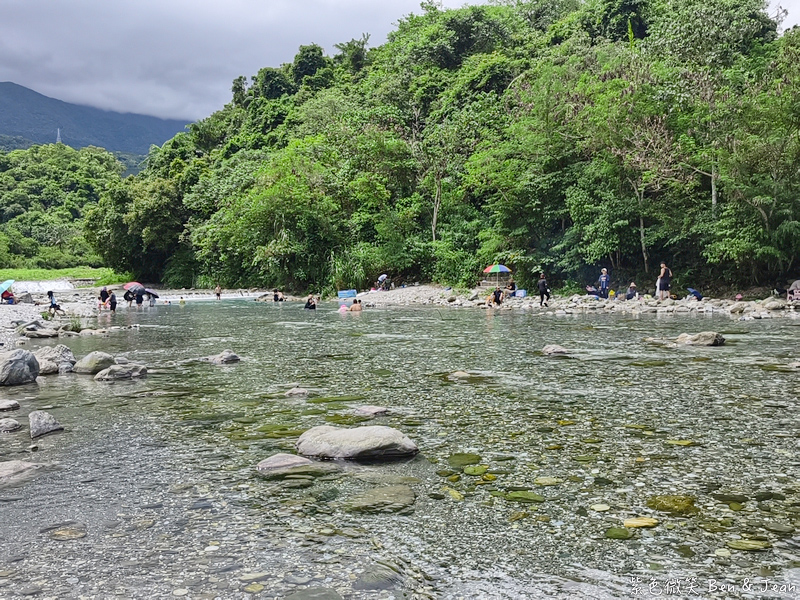 【白鮑溪親水園區】白鮑溪戲水區玩水消暑天堂！交通、停車、戲水秘境全攻略，下車1分鐘即達超方便 @紫色微笑 Ben Jean 饗樂生活