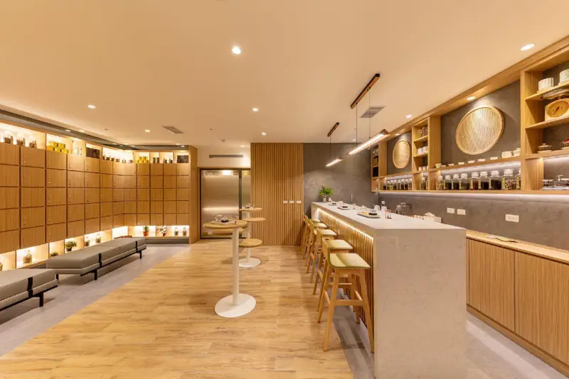 【桃園機場住宿】町・草休行館 CHO Stay｜二航廈超浮誇日系膠囊旅館！木質感小木屋、貼心免費備品，紅眼班機與轉機的睡眠救星！ @紫色微笑 Ben Jean 饗樂生活