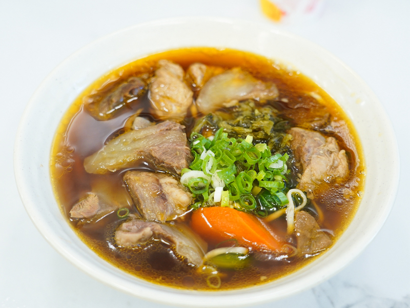 【新竹美食】九添福牛肉麵館|米其林必比登推薦!城隍廟旁真材實料的極致湯頭 @紫色微笑 Ben Jean 饗樂生活 【新竹美食】九添福牛肉麵館|米其林必比登推薦!城隍廟旁真材實料的極致湯頭 @紫色微笑 Ben Jean 饗樂生活