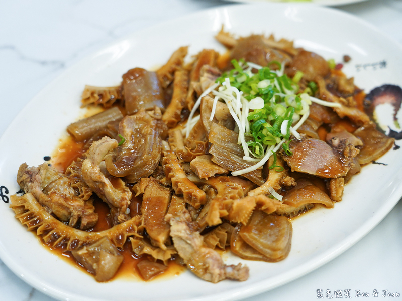 【新竹美食】九添福牛肉麵館|米其林必比登推薦!城隍廟旁真材實料的極致湯頭 @紫色微笑 Ben Jean 饗樂生活 【新竹美食】九添福牛肉麵館|米其林必比登推薦!城隍廟旁真材實料的極致湯頭 @紫色微笑 Ben Jean 饗樂生活