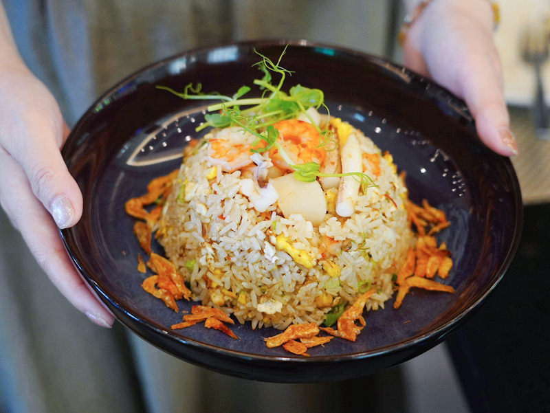 【瓏山林蘇澳冷熱泉度假飯店】一泊二食包辦 SUP、浮潛與雙湯池、美食極致饗宴，暑假全家狂讚的避暑神仙玩法！ @紫色微笑 Ben Jean 饗樂生活