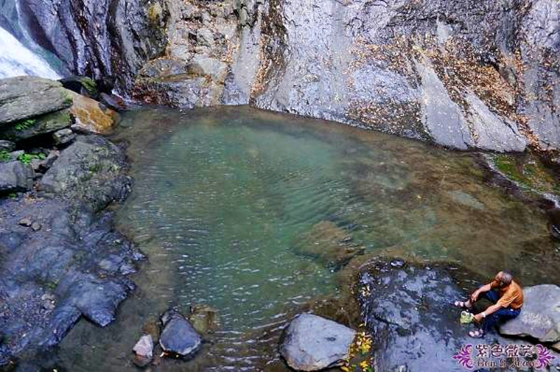 五峰旗瀑布+抺茶山》爬山戲水烤肉好去處,瀑布步道輕鬆好走適合親子踏青!攻頂有著抺茶景色的一日郊山! @紫色微笑 Ben Jean 饗樂生活 五峰旗瀑布+抺茶山》爬山戲水烤肉好去處,瀑布步道輕鬆好走適合親子踏青!攻頂有著抺茶景色的一日郊山! @紫色微笑 Ben Jean 饗樂生活