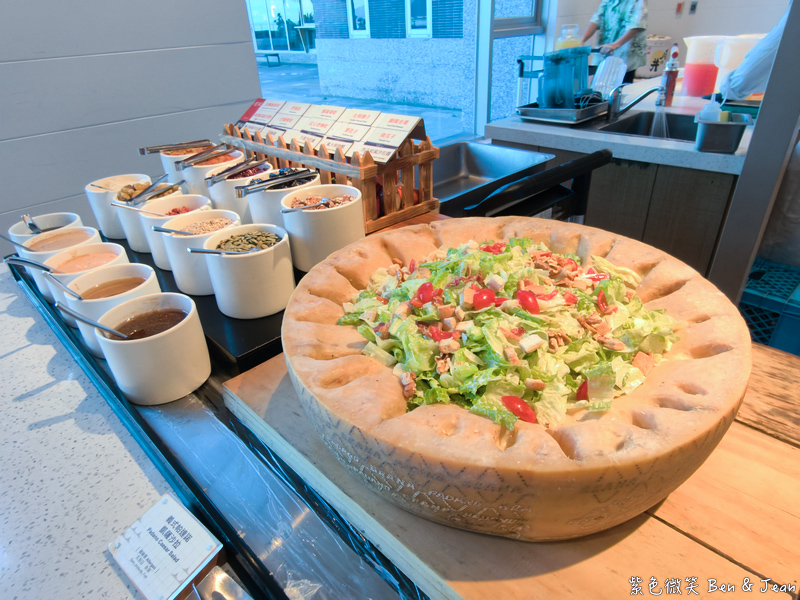 【凱渡廣場酒店 】宜蘭親子泳池飯店一泊二食開箱：龜山島無敵海景、海水池、400坪親子設施與百匯美食一次滿足 @紫色微笑 Ben Jean 饗樂生活