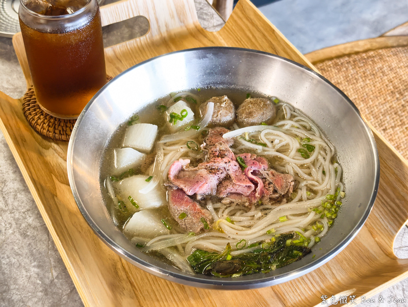 【Luma Caf&eacute; 宜蘭店】台東傳奇名廚進駐！法越輕奢河粉、脆皮法國麵包，宜蘭文化中心旁必訪木質復古咖啡廳 @紫色微笑 Ben Jean 饗樂生活