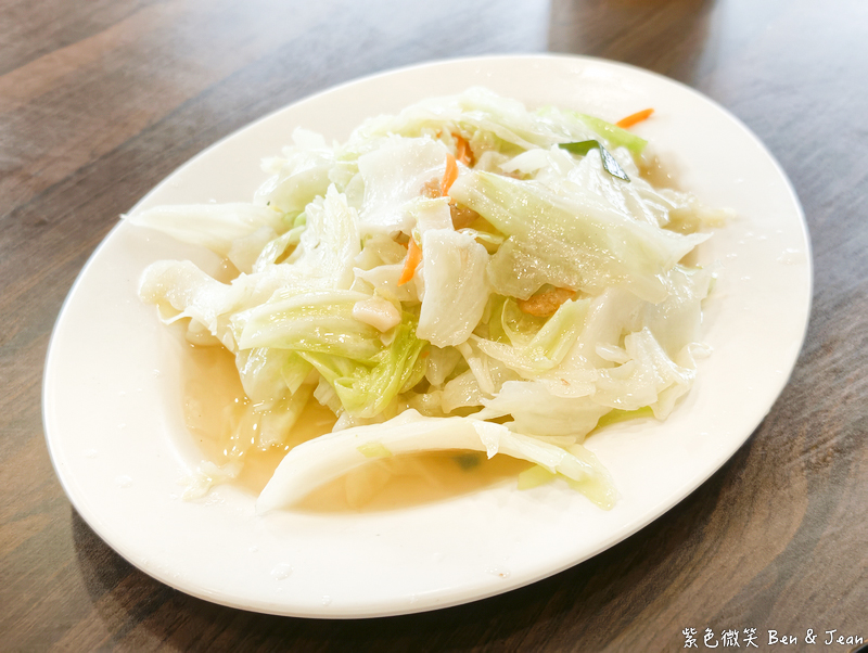 宜蘭下交流道必吃！基隆甕仔雞宜蘭店：在地人激推柴燒脆皮雞＋現炒熱炒，免排隊好停車順遊攻略 @紫色微笑 Ben Jean 饗樂生活