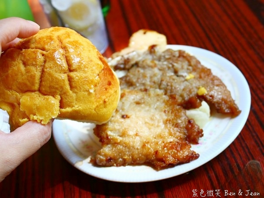 【大利來記豬扒包】澳門必吃美食菜單價位！酥脆麵包夾著醃製入味的香嫩豬扒 @紫色微笑 Ben Jean 饗樂生活