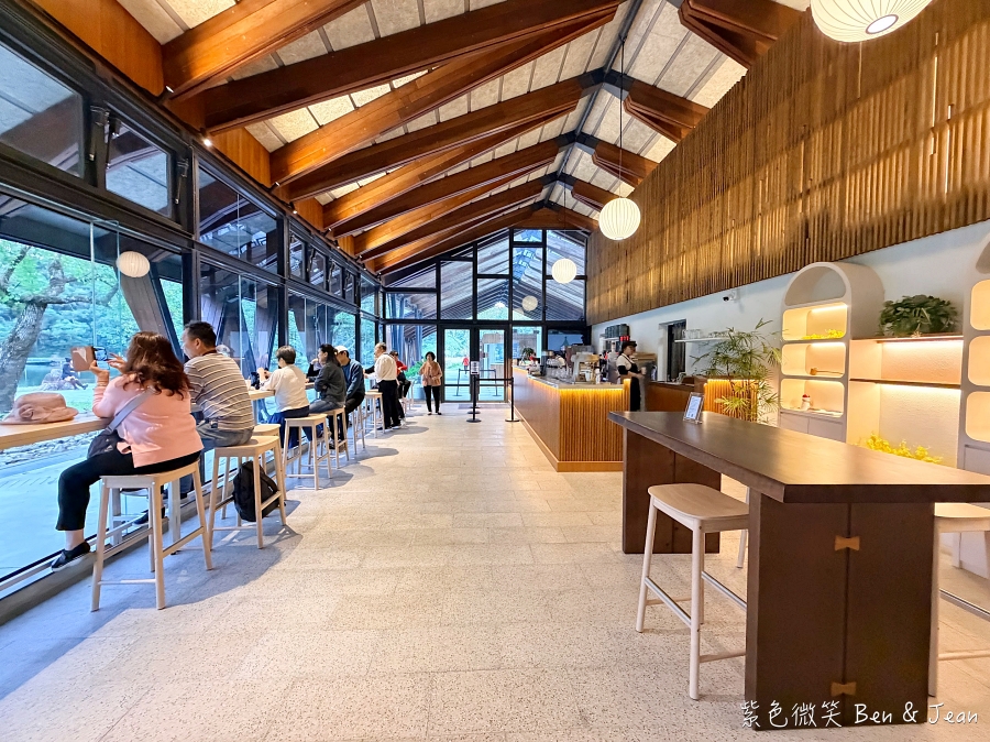 【Herbelle Tea 湖畔茶屋】宜蘭礁溪龍潭湖畔絕美湖景咖啡廳,坐擁龍潭湖畔第一排絕美湖景,寵物友善、高CP值打卡熱點 @紫色微笑 Ben Jean 饗樂生活 【Herbelle Tea 湖畔茶屋】宜蘭礁溪龍潭湖畔絕美湖景咖啡廳,坐擁龍潭湖畔第一排絕美湖景,寵物友善、高CP值打卡熱點 @紫色微笑 Ben Jean 饗樂生活