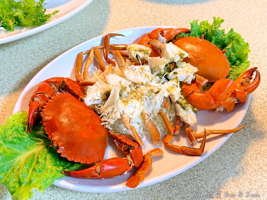 【海珍園海鮮】2026宜蘭礁溪餐廳推薦!澎拜桌菜結合新鮮海味與蘭陽風味菜，新鮮生魚片、清蒸大沙公、龍蝦拼盤到經典的蘭陽三寶、龍眼木烤雞 @紫色微笑 Ben Jean 饗樂生活