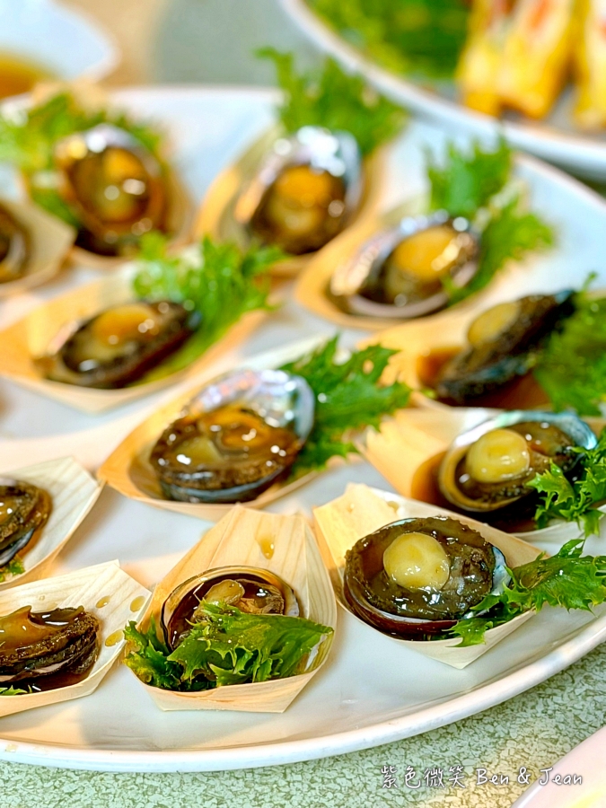 【海珍園海鮮】2026宜蘭礁溪餐廳推薦!澎拜桌菜結合新鮮海味與蘭陽風味菜，新鮮生魚片、清蒸大沙公、龍蝦拼盤到經典的蘭陽三寶、龍眼木烤雞 @紫色微笑 Ben Jean 饗樂生活