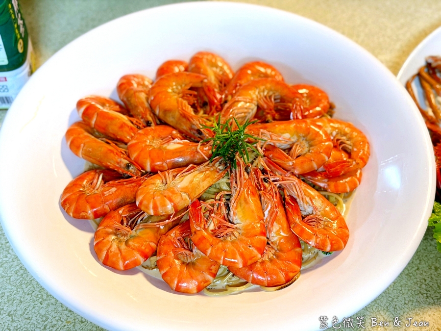 【海珍園海鮮】2026宜蘭礁溪餐廳推薦!澎拜桌菜結合新鮮海味與蘭陽風味菜，新鮮生魚片、清蒸大沙公、龍蝦拼盤到經典的蘭陽三寶、龍眼木烤雞 @紫色微笑 Ben Jean 饗樂生活