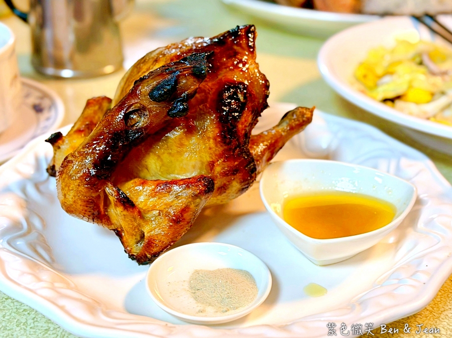 【海珍園海鮮】2026宜蘭礁溪餐廳推薦!澎拜桌菜結合新鮮海味與蘭陽風味菜，新鮮生魚片、清蒸大沙公、龍蝦拼盤到經典的蘭陽三寶、龍眼木烤雞 @紫色微笑 Ben Jean 饗樂生活