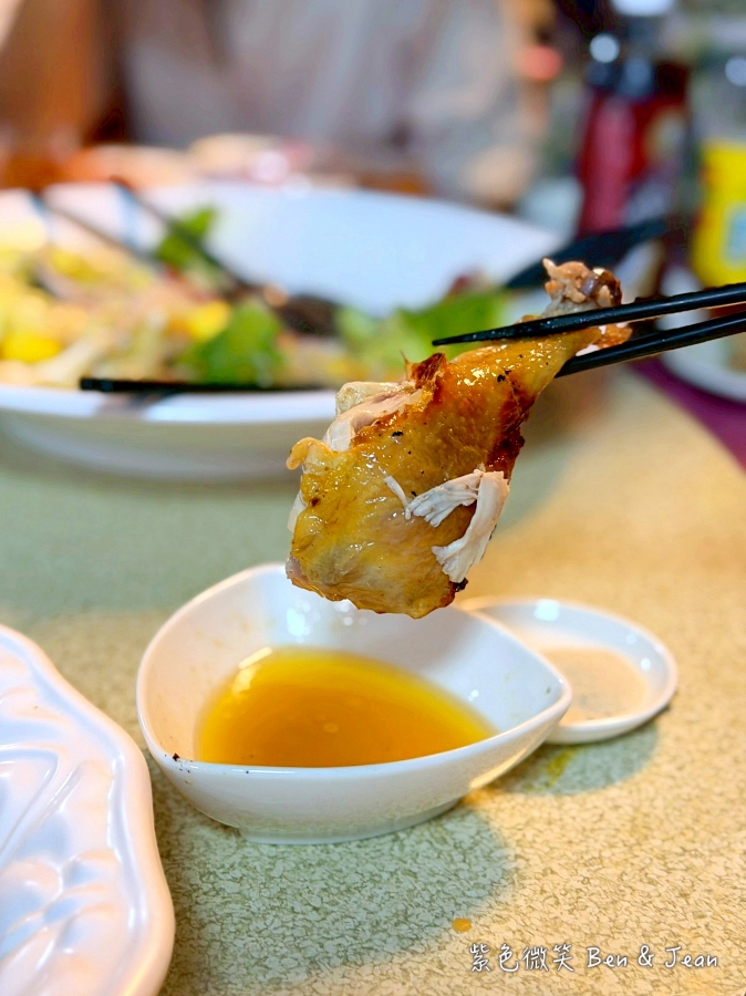 【海珍園海鮮】2026宜蘭礁溪餐廳推薦!澎拜桌菜結合新鮮海味與蘭陽風味菜，新鮮生魚片、清蒸大沙公、龍蝦拼盤到經典的蘭陽三寶、龍眼木烤雞 @紫色微笑 Ben Jean 饗樂生活