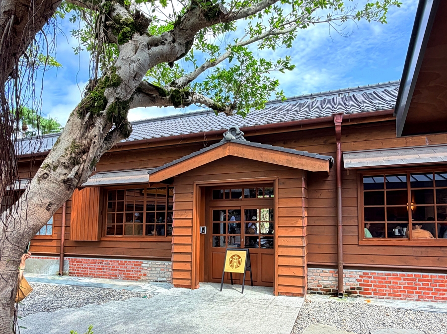 【星巴克羅東林場門市】昭和風日式木造老屋，日式緣廊咖啡香，順遊羅東一日遊必吃必買攻略！ @紫色微笑 Ben Jean 饗樂生活