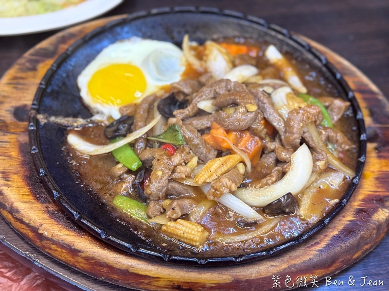 【百匯窯烤雞餐廳】窯烤雞、五更腸旺得獎菜色、宜蘭十大好食餐廳,烤雞還能外帶! @紫色微笑 Ben Jean 饗樂生活 【百匯窯烤雞餐廳】窯烤雞、五更腸旺得獎菜色、宜蘭十大好食餐廳,烤雞還能外帶! @紫色微笑 Ben Jean 饗樂生活