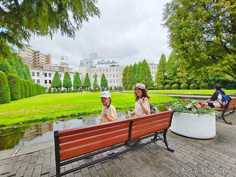 【永旺夢樂城則名古屋武花園&則武之森】蔦屋書店超大書牆、吉卜力龍貓瓷器、永旺商場美食餐廳、百元商店3coins Seria必逛 @紫色微笑 Ben Jean 饗樂生活 【永旺夢樂城則名古屋武花園&則武之森】蔦屋書店超大書牆、吉卜力龍貓瓷器、永旺商場美食餐廳、百元商店3coins Seria必逛 @紫色微笑 Ben Jean 饗樂生活