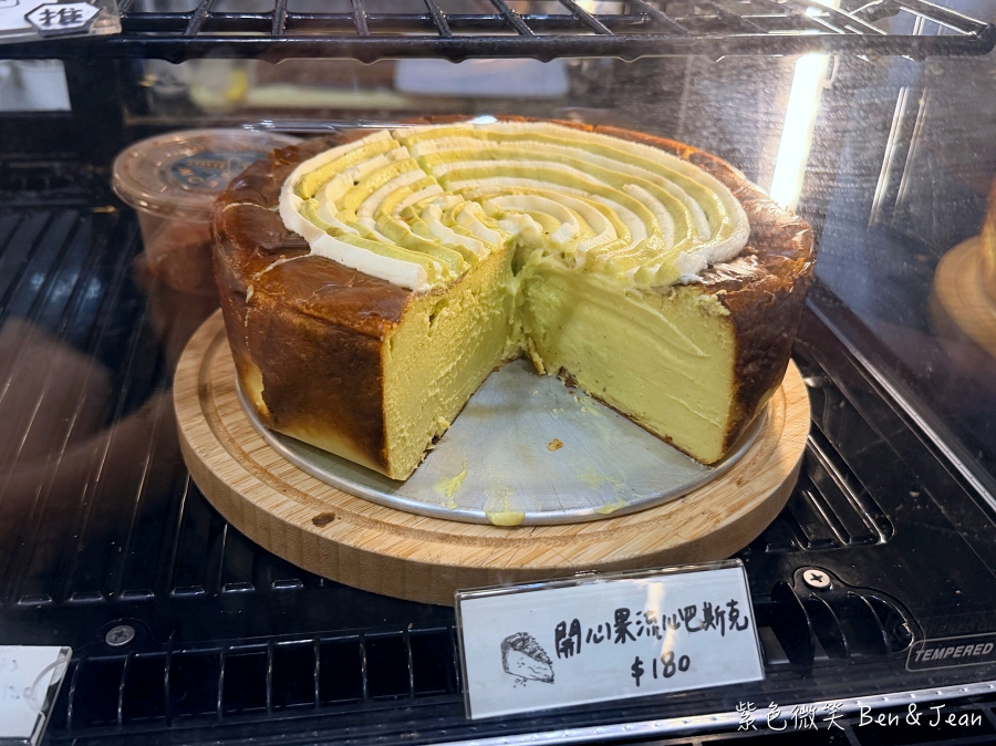 【宜蘭三星美食】MASLOW CAFE百年老厝咖啡廳：流心巴斯克配手作麵包，順遊三星鄉一日遊私房推薦！ @紫色微笑 Ben Jean 饗樂生活
