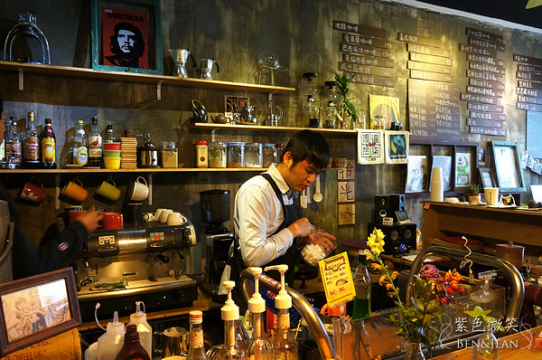 ▋宜蘭咖啡廳▋宜蘭市.拾光響響~年輕老闆的夢想咖啡店(結束營業) @紫色微笑 Ben&amp;Jean 饗樂生活