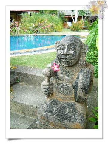 [旅遊]璀璨峇里島 IRumah Bali Villa+PICA PICA 巴西窯烤+水SPA @紫色微笑 Ben&amp;Jean 饗樂生活