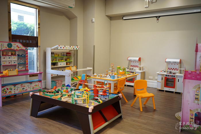 童遊城堡館》新北市新莊區親子室內遊戲樂園~明亮舒適的親子空間、精緻可愛的玩具，還有佛心價的餐點 @紫色微笑 Ben&amp;Jean 饗樂生活